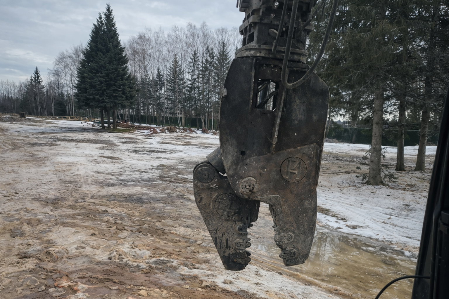 Работа RedHills — проект 16: очистка водоёмов, земляные работы, благоустройство