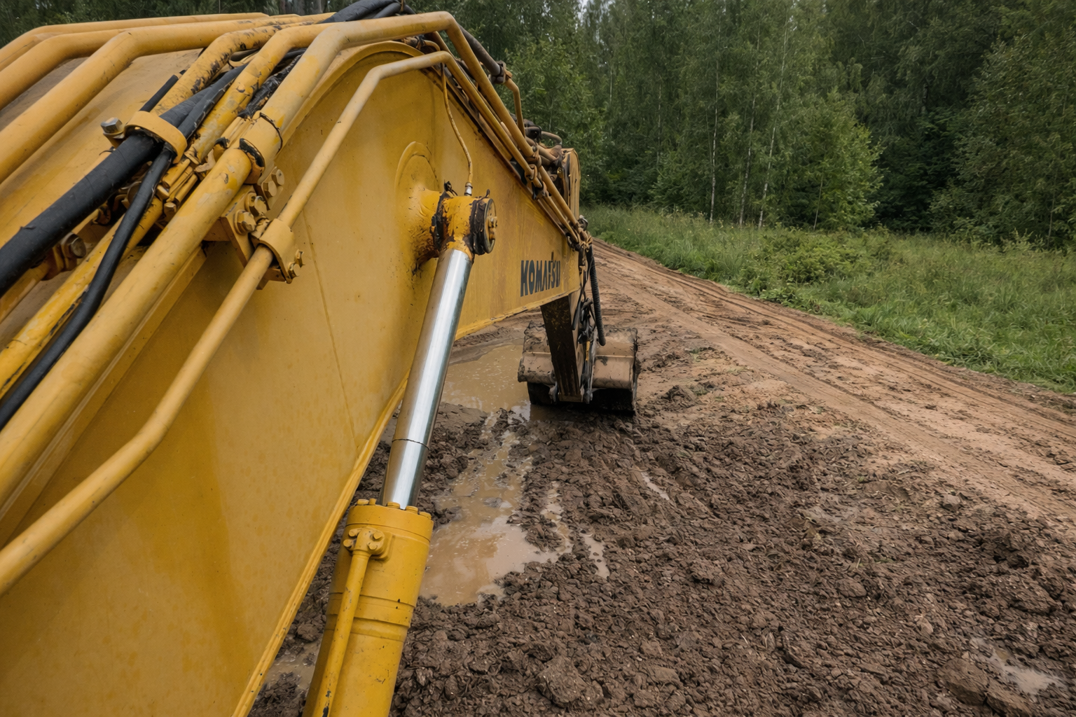 Работа RedHills — проект 13: очистка водоёмов, земляные работы, благоустройство